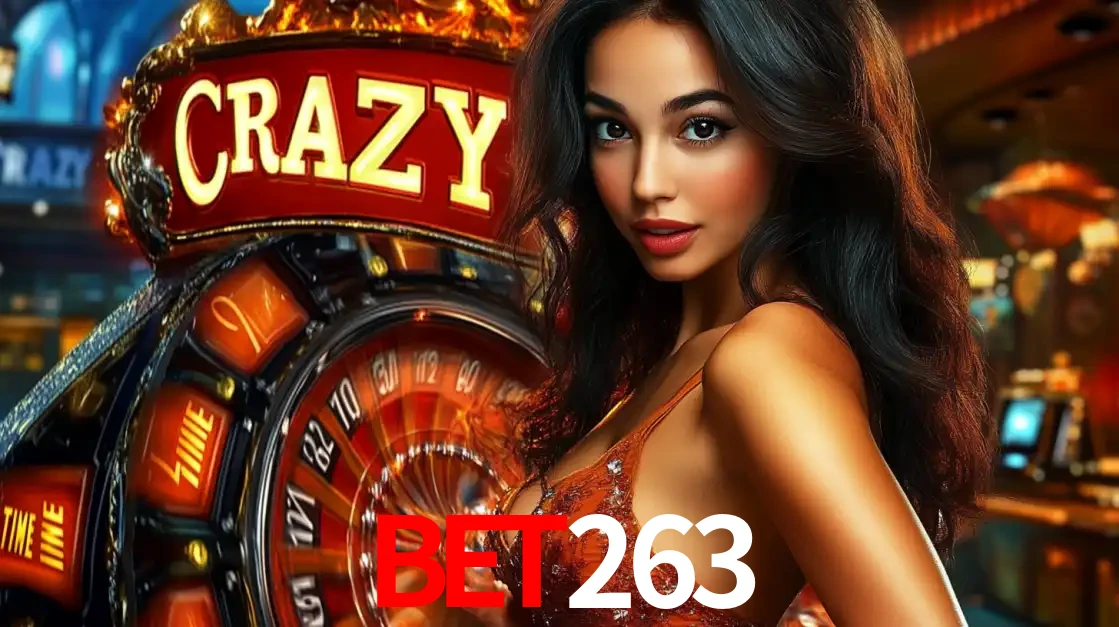 Mulher glamourosa olhando para a câmera com a roda vermelha do Crazy Time ao fundo em um ambiente de cassino, destacando a emoção dos jogos ao vivo no bet263.